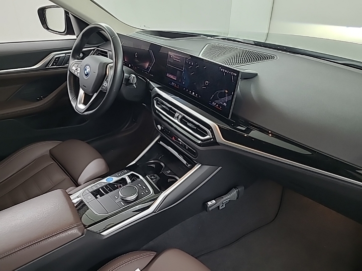Foto 7 van BMW i4