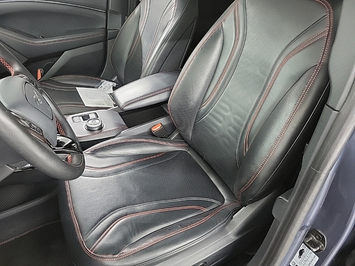 Foto 19 van Ford Mustang