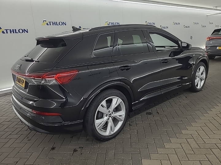 Photo 4 of Audi Q4 e-tron