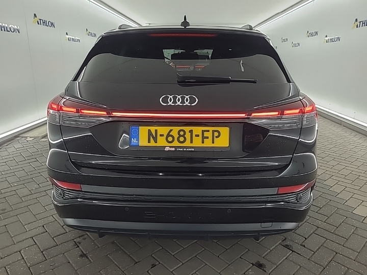 Photo 16 of Audi Q4 e-tron