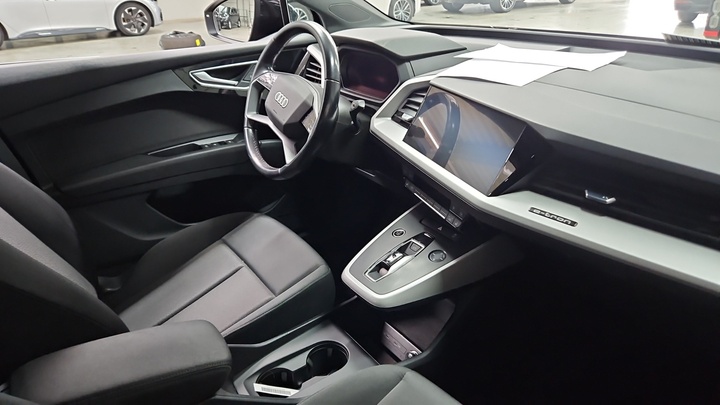 Foto 8 van Audi Q4 e-tron
