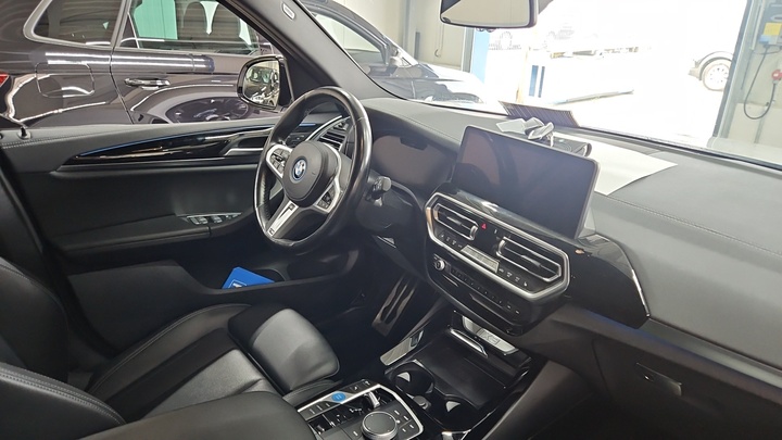 Foto 8 van BMW ix3