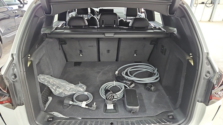 Foto 9 van BMW ix3