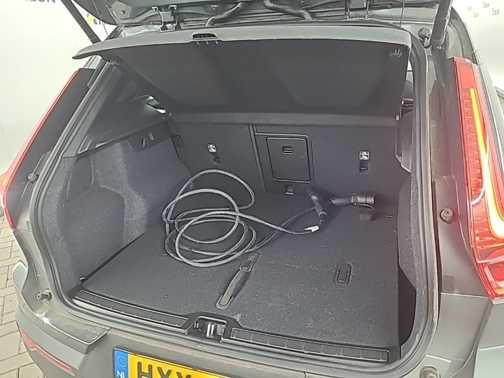 Foto 5 van Volvo EX40