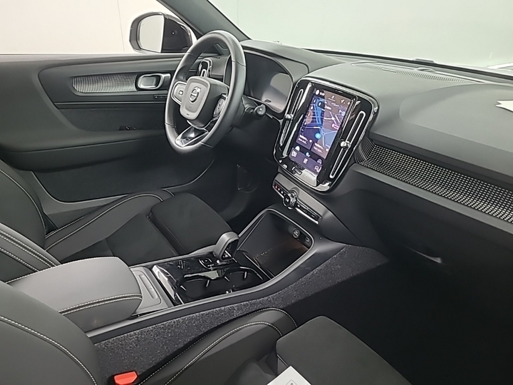Foto 6 van Volvo EX40