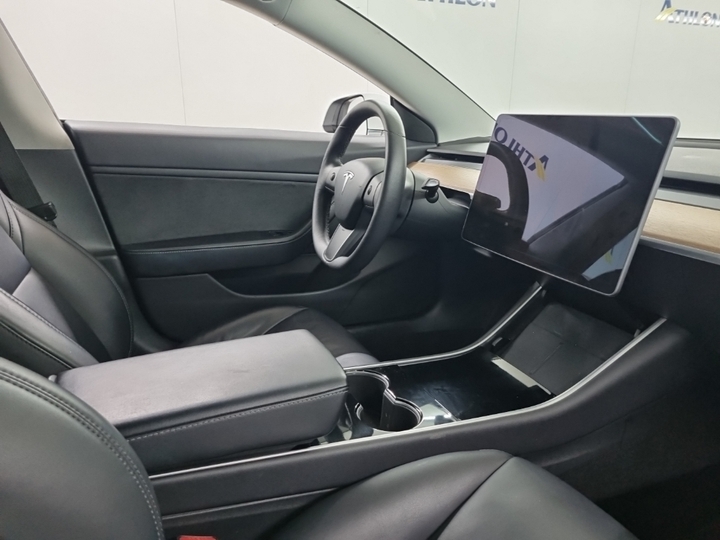 Foto 7 van Tesla Model 3