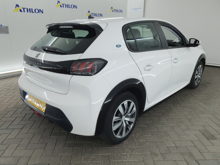 Foto 4 van Peugeot E-208
