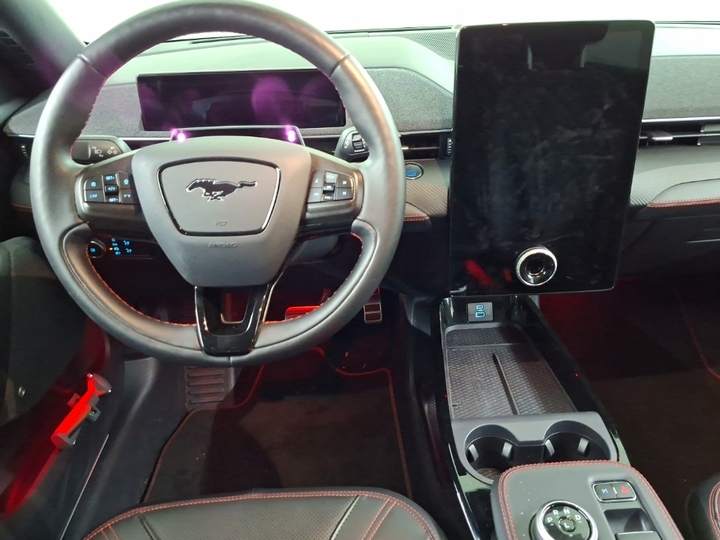 Foto 9 van Ford Mustang