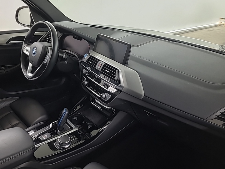 Foto 7 van BMW ix3