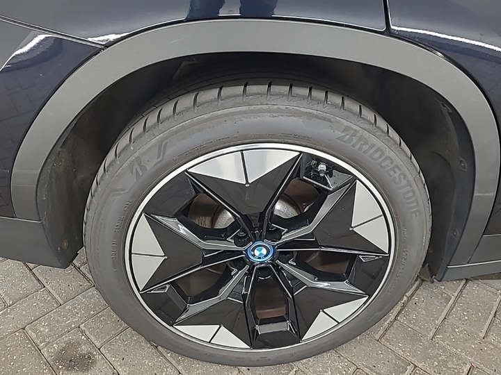 Foto 20 van BMW ix3