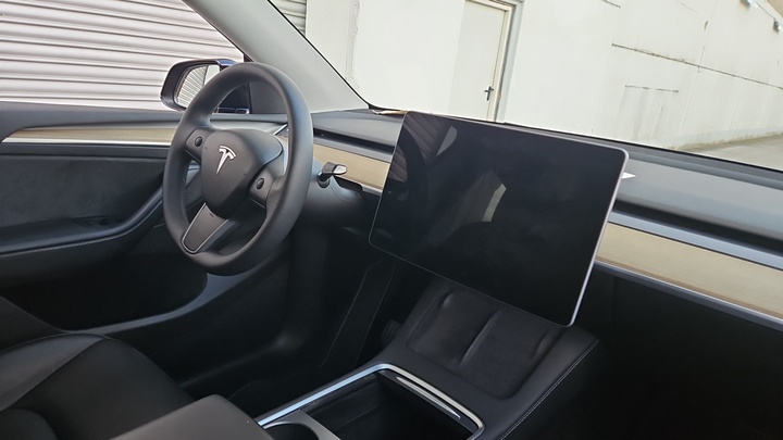 Foto 6 van Tesla Model Y
