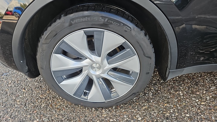 Foto 9 van Tesla Model Y