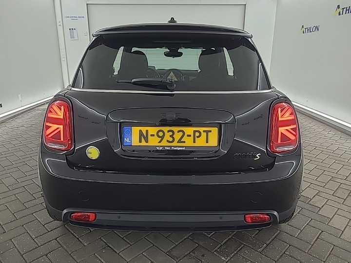Photo 16 of MINI Electric