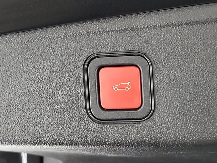 Foto 15 van Jeep Avenger