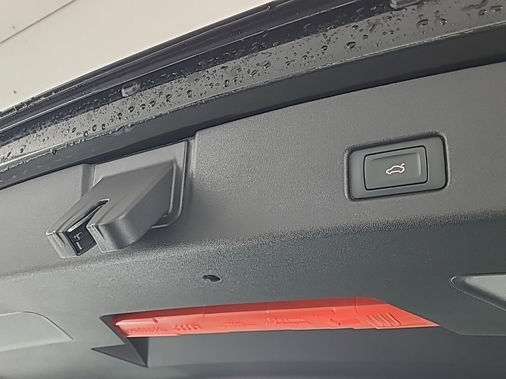 Foto 17 van Audi Q4 e-tron
