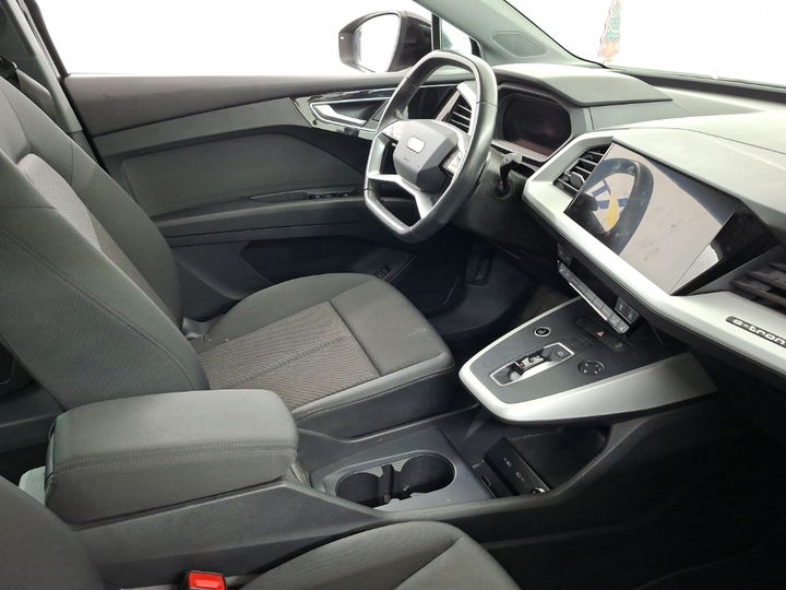 Foto 7 van Audi Q4 e-tron