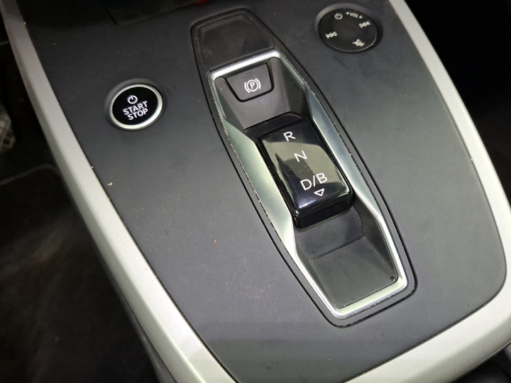 Foto 13 van Audi Q4 e-tron