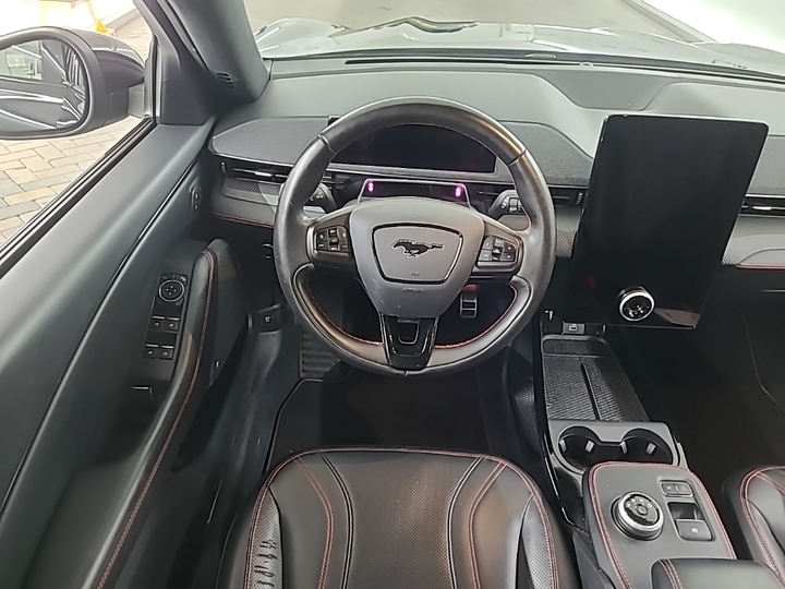Foto 9 van Ford Mustang