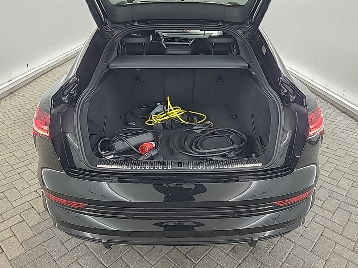 Foto 6 van Audi e-tron sportback