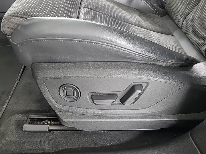 Foto 19 van Audi e-tron sportback
