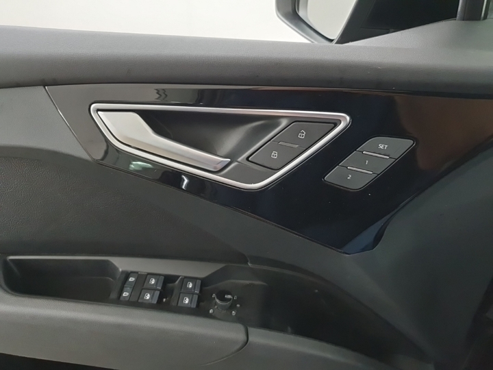 Foto 18 van Audi Q4 e-tron