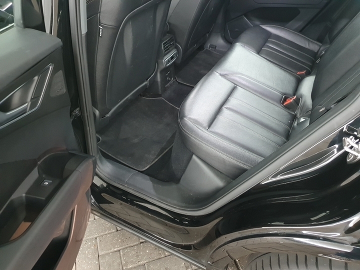 Foto 23 van Audi Q4 e-tron