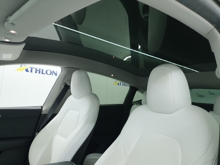 Photo 17 of Tesla Model Y