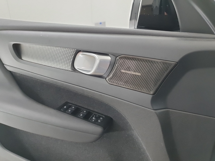Foto 19 van Volvo XC40 Recharge