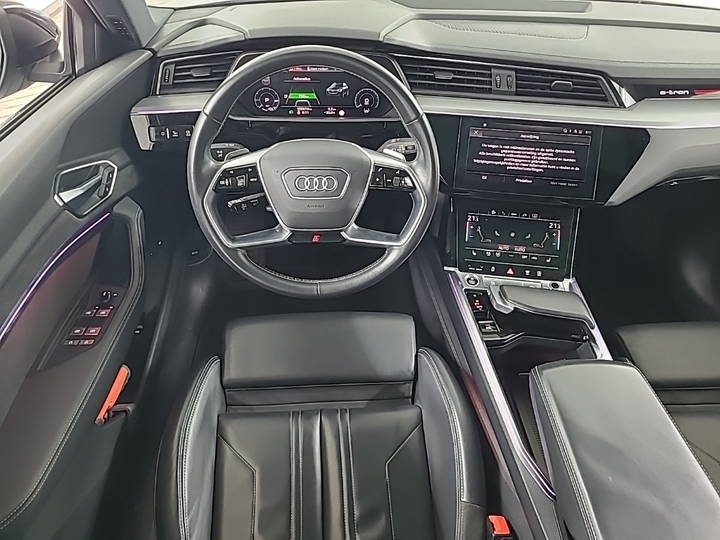 Foto 9 van Audi e-tron sportback