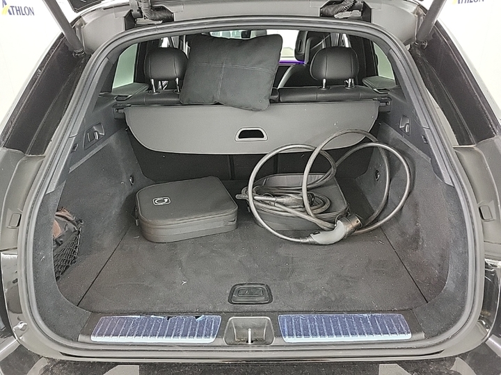 Foto 4 van Mercedes EQE
