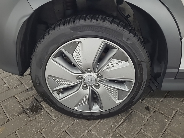 Foto 16 van Hyundai Kona