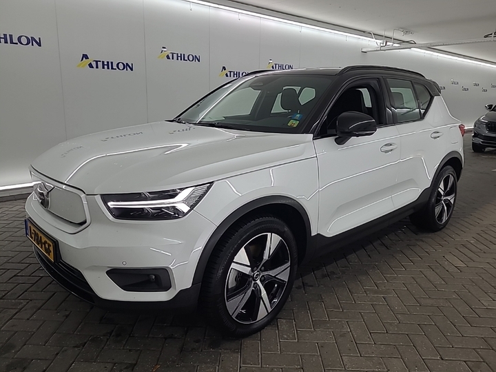 Photo 2 of Volvo XC40 Recharge