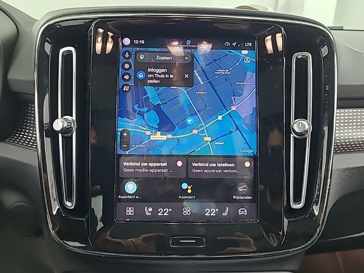 Photo 12 of Volvo XC40 Recharge