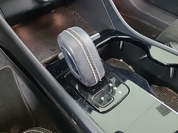 Photo 13 of Volvo XC40 Recharge