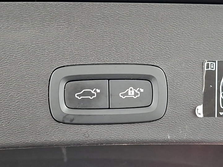 Foto 15 van Volvo XC40 Recharge