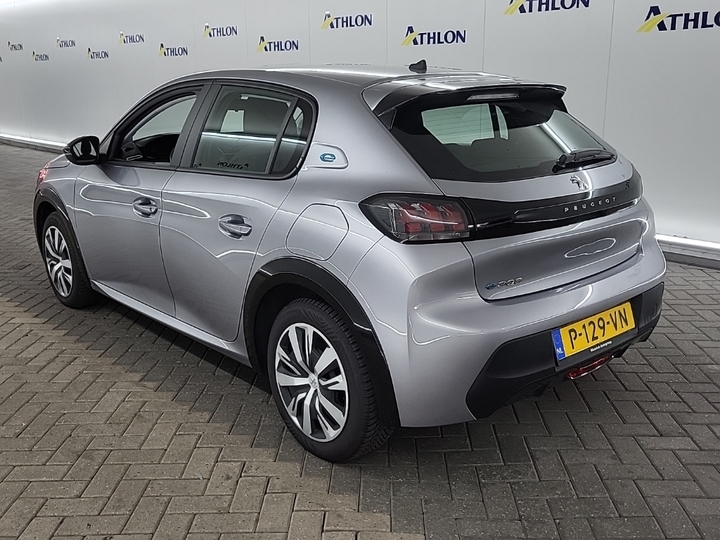 Foto 5 van Peugeot E-208