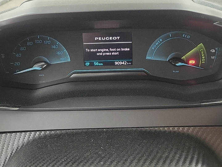 Foto 10 van Peugeot E-208