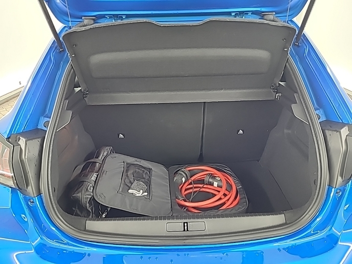 Foto 6 van Peugeot E-208