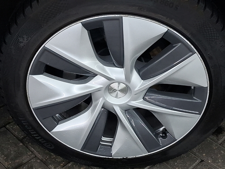 Foto 28 van Tesla Model Y
