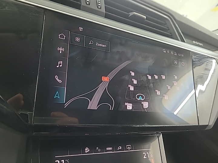 Foto 11 van Audi e-tron