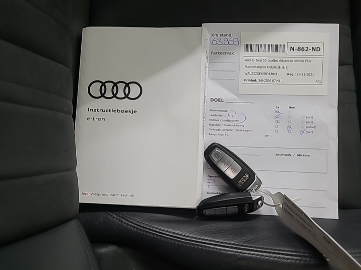 Foto 12 van Audi e-tron