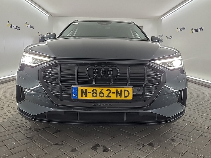 Foto 15 van Audi e-tron