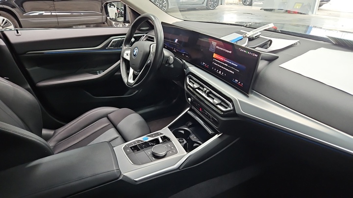 Foto 8 van BMW i4