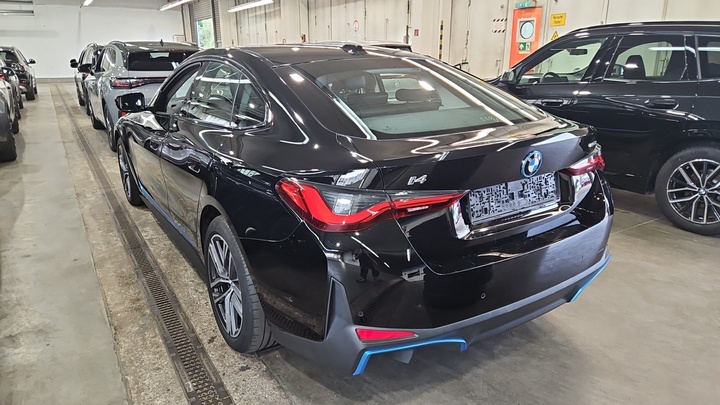 Foto 4 van BMW i4