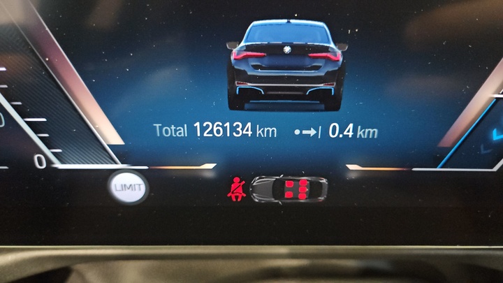 Foto 10 van BMW i4