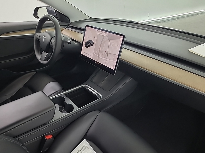 Foto 7 van Tesla Model 3