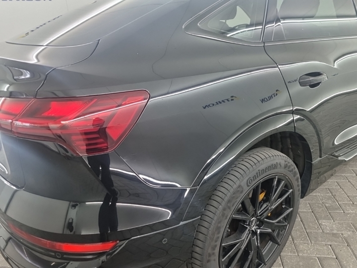 Foto 18 van Audi e-tron sportback