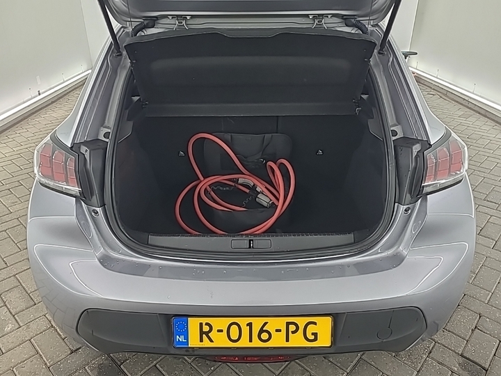 Foto 6 van Peugeot E-208