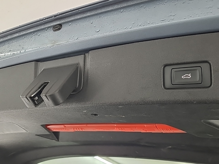 Foto 18 van Audi Q4 e-tron