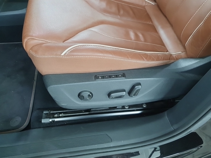 Photo 15 of Skoda Enyaq